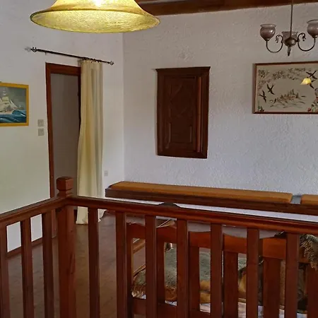Сasa de vacaciones Lydia Traditional House. *
