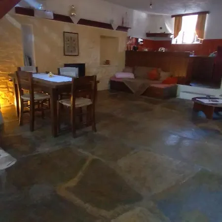 Vakantiehuis Lydia Traditional House. Panagia (Thasos)